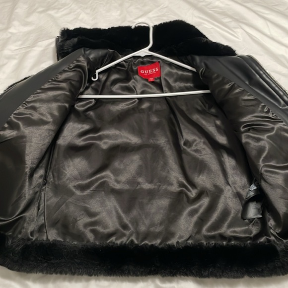 GUESS Black FauxFur Coat, Brand new - Picture 2 of 6